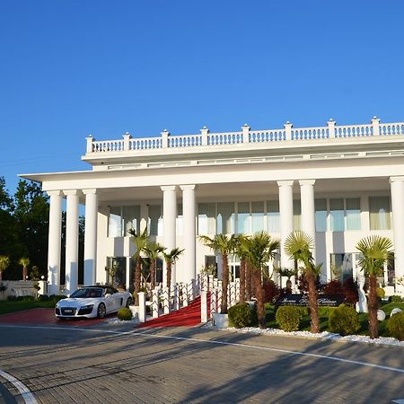 Queen Vali Palace Prilepnica Esterno foto